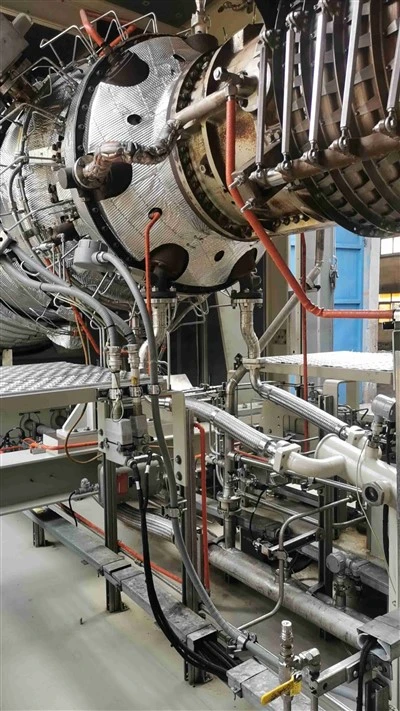 Hnub ci Gas Turbine T130